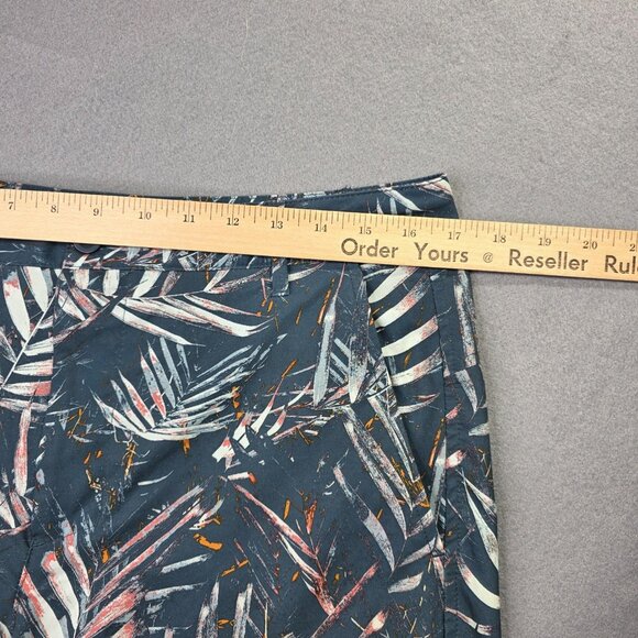 All in Motion Shorts Mens Medium Blue Palm Leaf Print Stretch Golf Zip Pocket - Picture 6 of 10